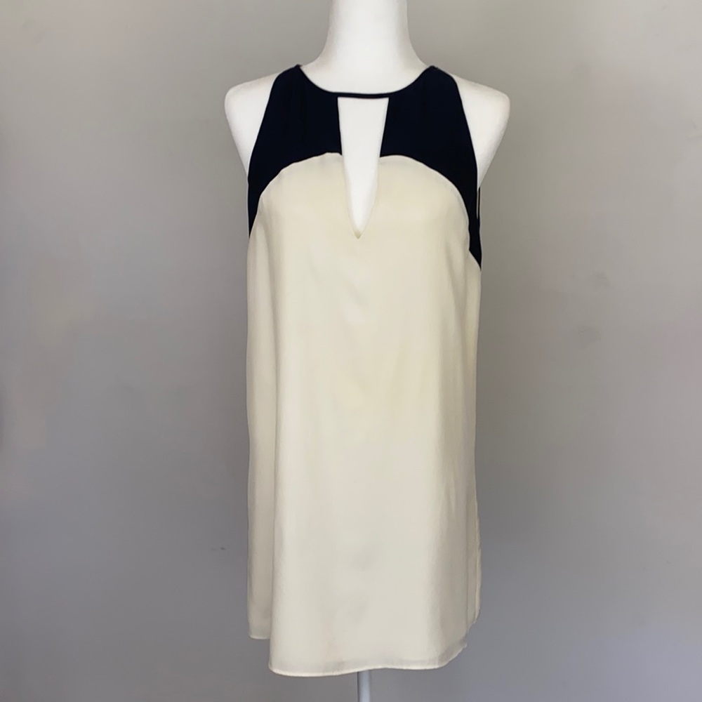 Parker 100% silk sleeveless lined dress Size M